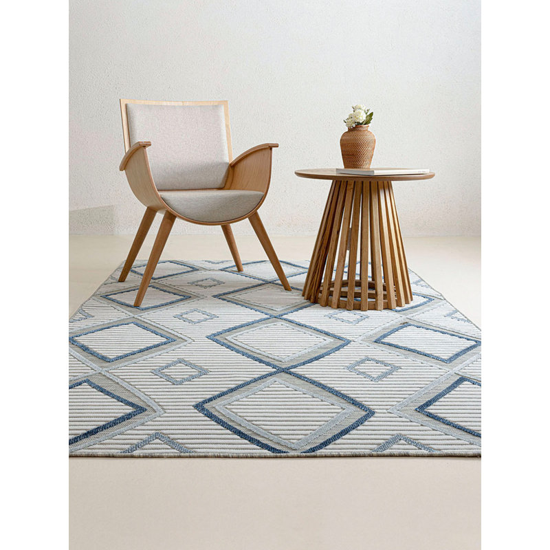 Adoram Geometric Machine Made Indoor / Outdoor Area Rug, Rectangle 1'7" x 2'7"