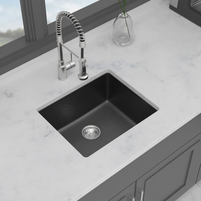 Black Granite Composite Bar Sink, Made Of High-Quality Quartz Stone In One Piece, Standard Size, Recessed Installation, Sturdy And Durable.