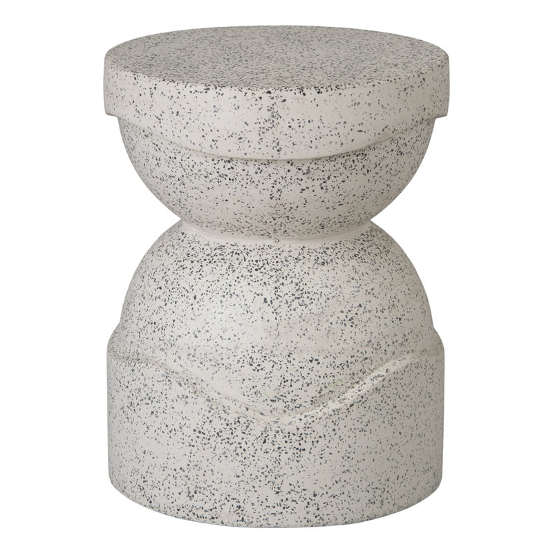 Tabouret de jardin en ciment