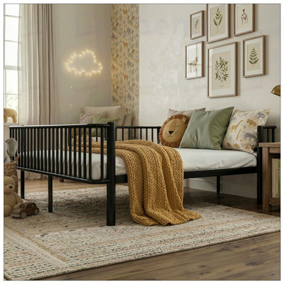 Sturdy Steel Slat Support Daybed Sofa, No Box Spring Needed, Ideal for Space-Saving and Multi-Functional Use