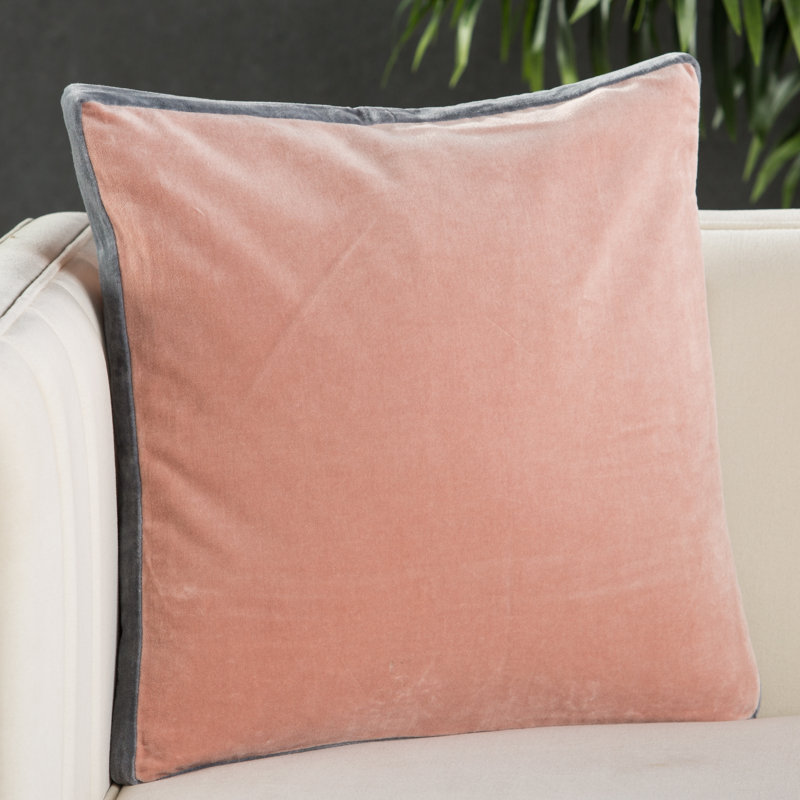 Brixen 18" 100% Cotton Throw Pillow, Down