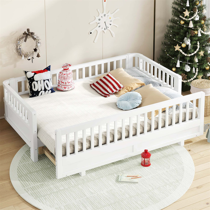 Base de lit plateforme convertible avec garde-corps, bois massif pour une solution de sommeil polyvalente et sécuritaire
