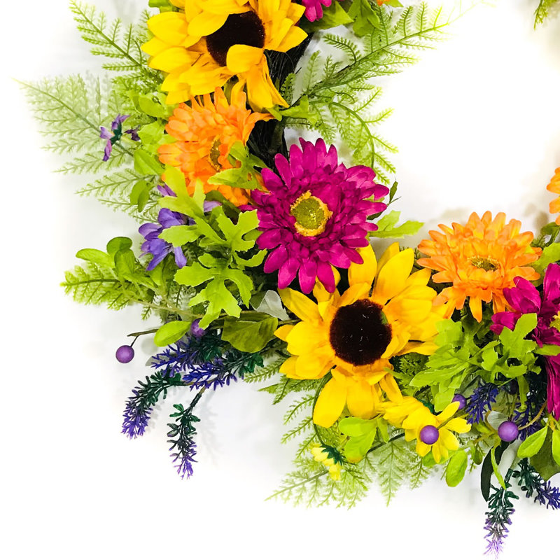 Faux Daisy Polyester 24'' Wreath