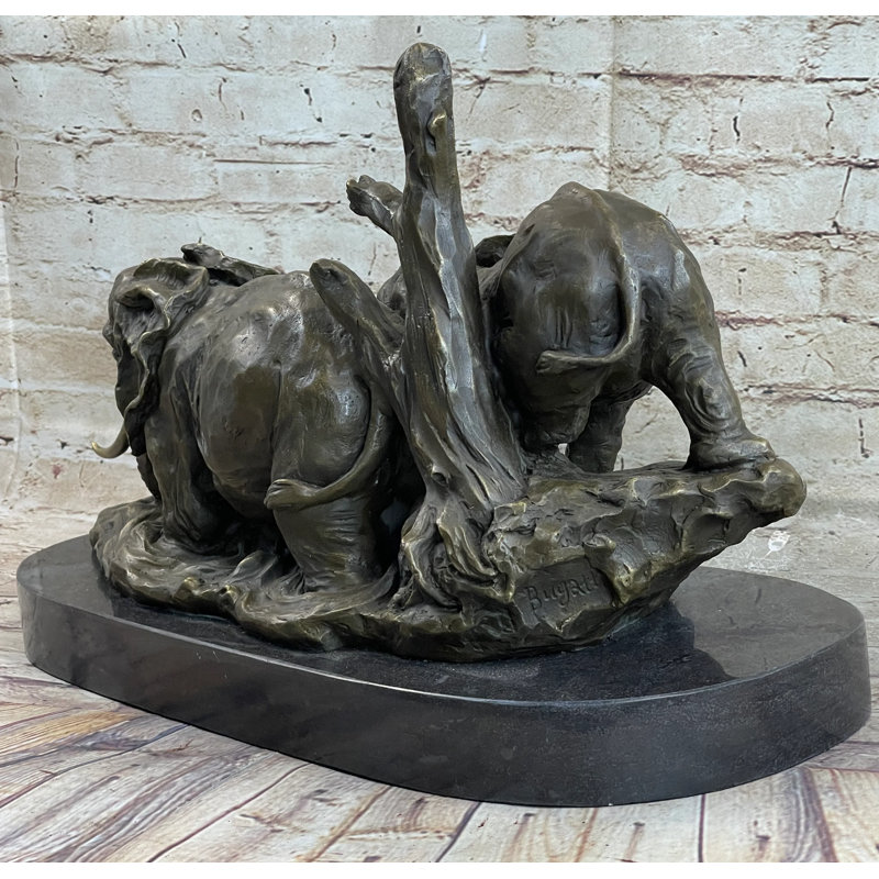 Figurines et sculptures Warrenne