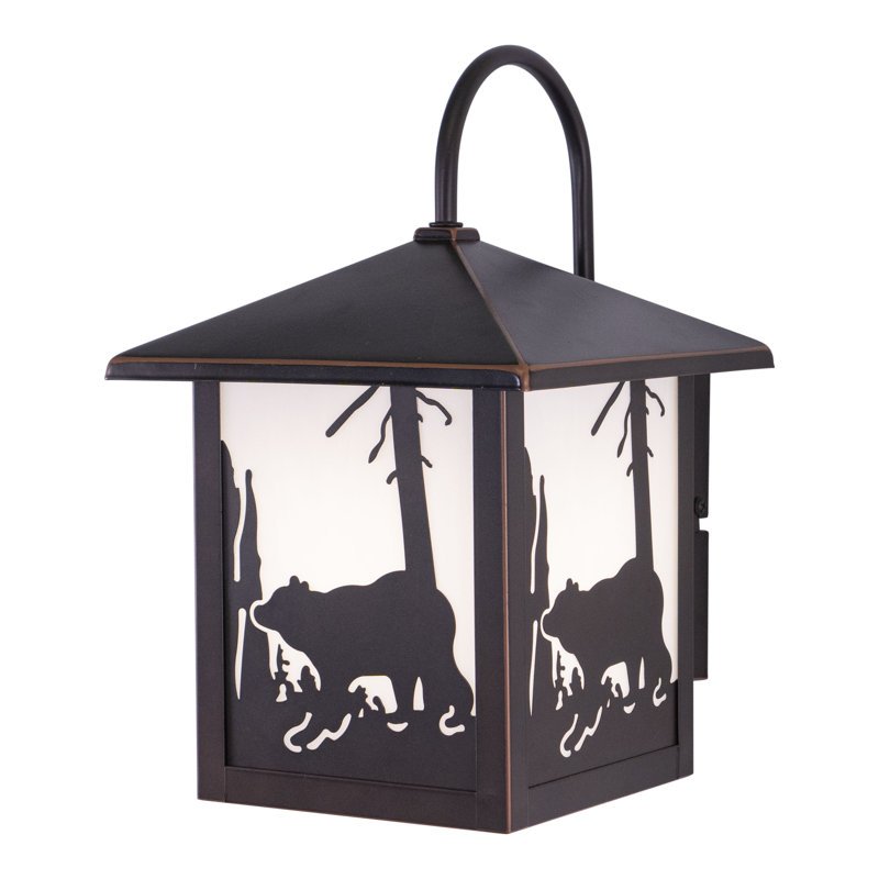 Applique murale d'extérieur à 1 lumière en bronze bruni à 1 lumière H 12,5 po Josefina fabriquée en acier durable, abat-jour en verre Tiffany blanc, compatible avec les DEL, à utiliser pour la porte d'entrée de patio ou de garage