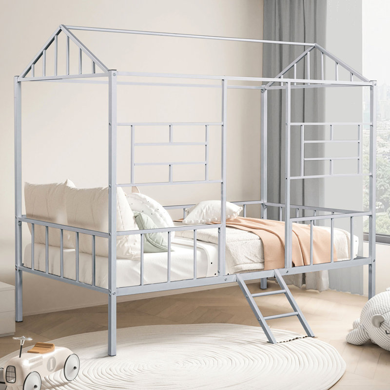 Lit superposé simple argenté avec conception de maison contemporaine, construction entièrement en métal et angle pour le style de chambre à coucher, forme