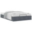 Bed-106968195-106968197