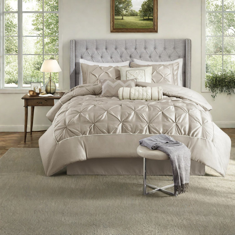 Ensemble de literie de luxe grand lit, polyester confortable, élégance moderne pour la maison