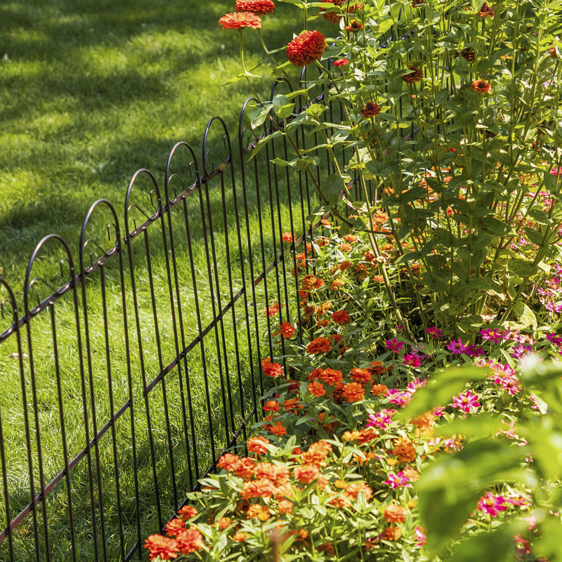 Black Metal Decorative Garden Border Fence