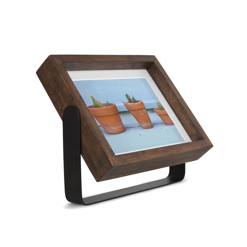 Axis Picture Frame