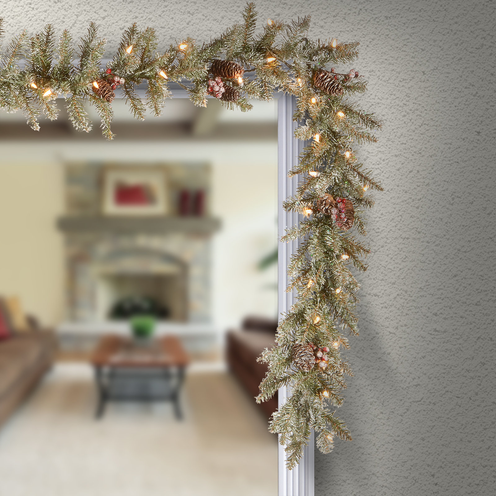 108" Pre-Lit Dunhill Fir Christmas Garland