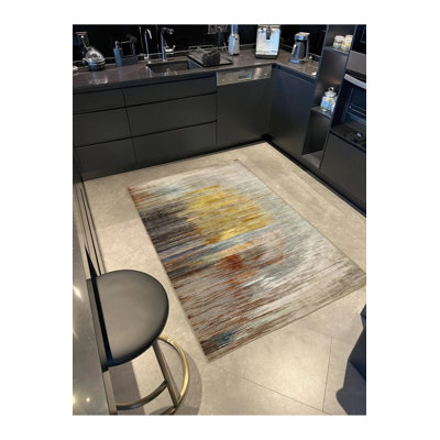 Tapis tissé décoratif rayé