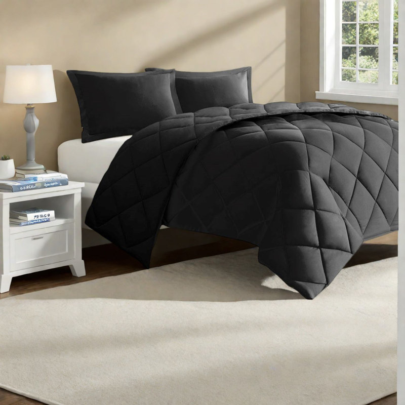 Reversible Diamond Quilted Twin/twin Xl Bedding Set With Hypoallergenic Comforter