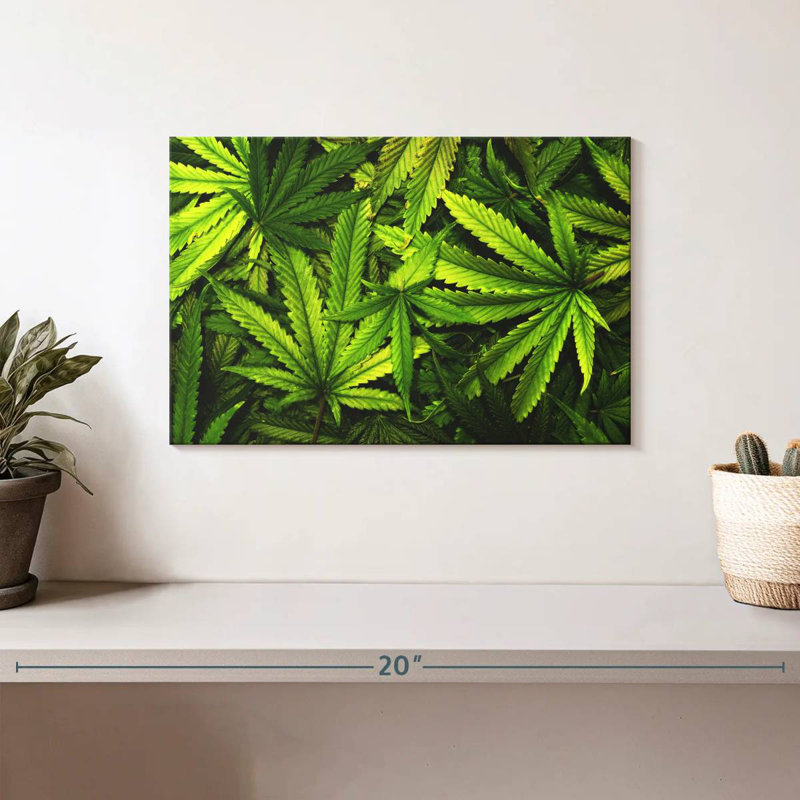 Marijuana Leaf Garden, 8" H x 12" W