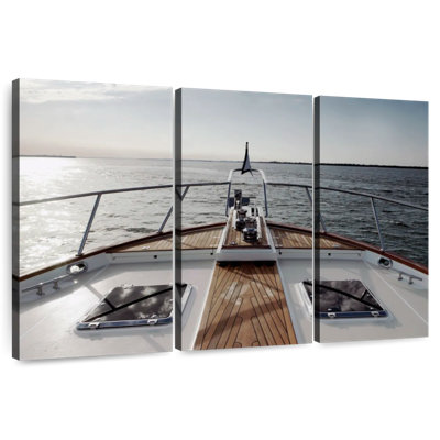 Mehar Bow of Florida Yacht