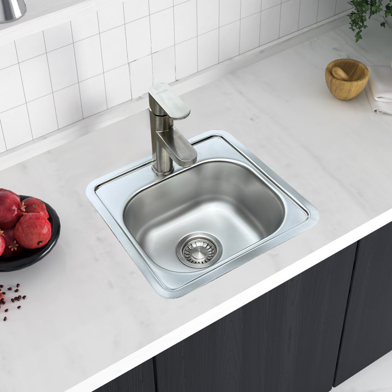 Installation de cuve en acier inoxydable 15 po Italia