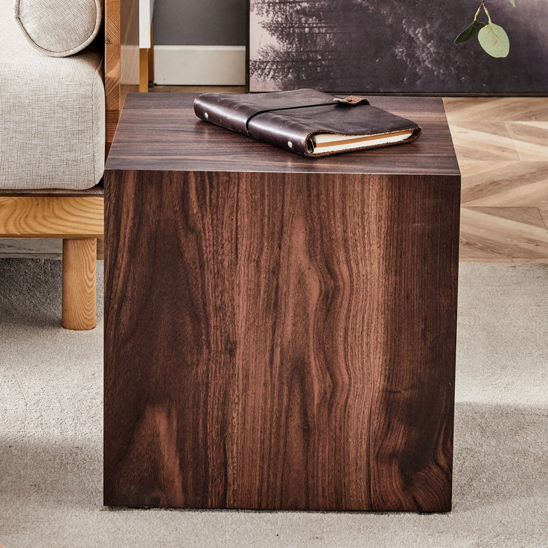 Elegant Square Coffee Table With Smooth Texture Texture, Stylish, Walnut, H 16,28 po x L 16,19 po x l 15,85 po