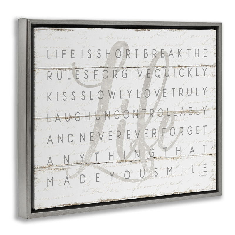 Art mural sur toile Life Is Short Smile on White Planked Look par Jennifer Pugh, H 21 po x l 17 po