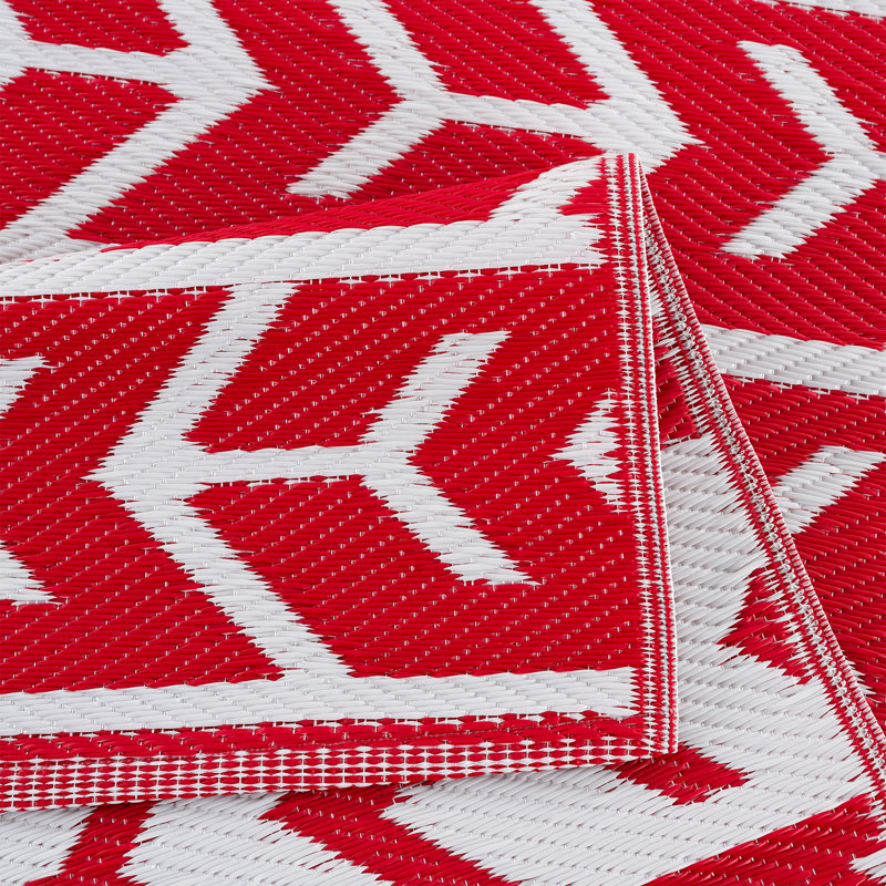 Charlean Geometric Indoor / Outdoor Rug, Rectangle 4' x 6'