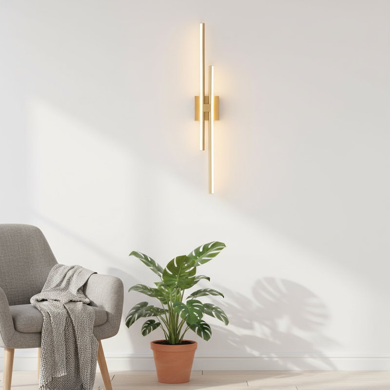 Applique murale linéaire pour salle de bain à 2 lumières DEL Keyli, Doré, H 4,7 po x l 32 po x P 2,8 po, 20 W