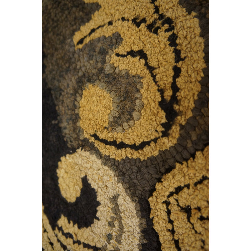 Wool Floral Area Rug