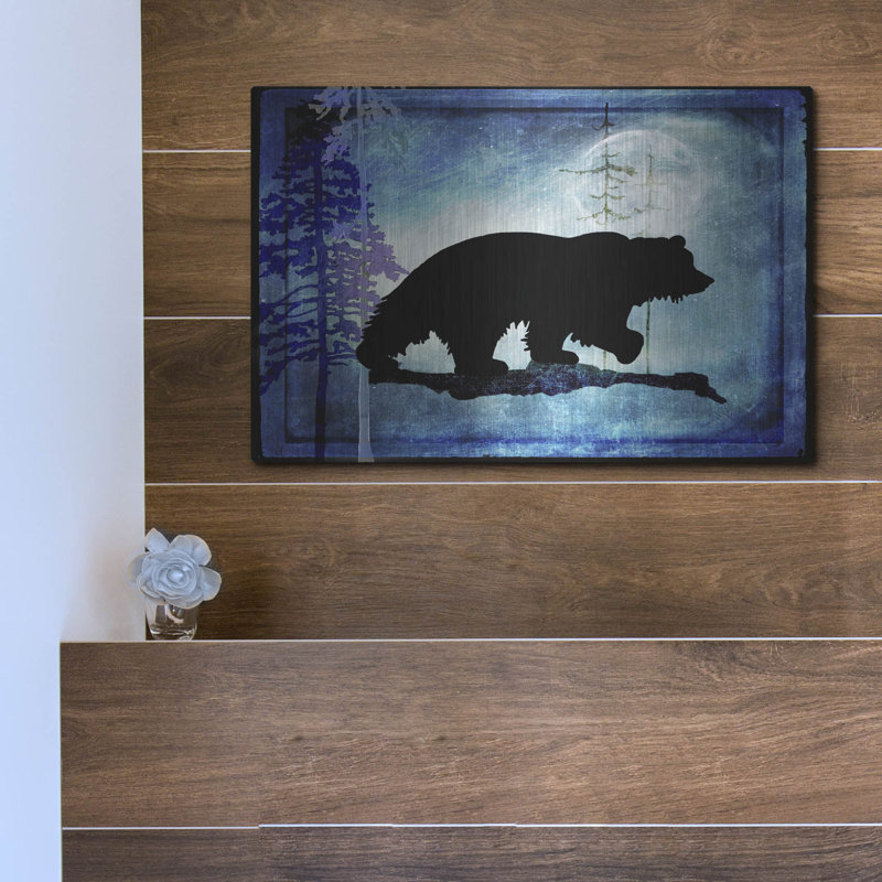 «Midnight Bear» par Lightbox Journal, H 12 po x l 16 po