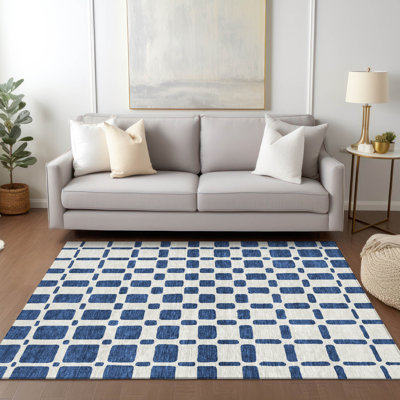 Chasadee Geometric Indoor / Outdoor Rug
