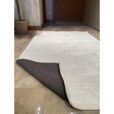 Tapis en coton Landree avec envers antidérapant