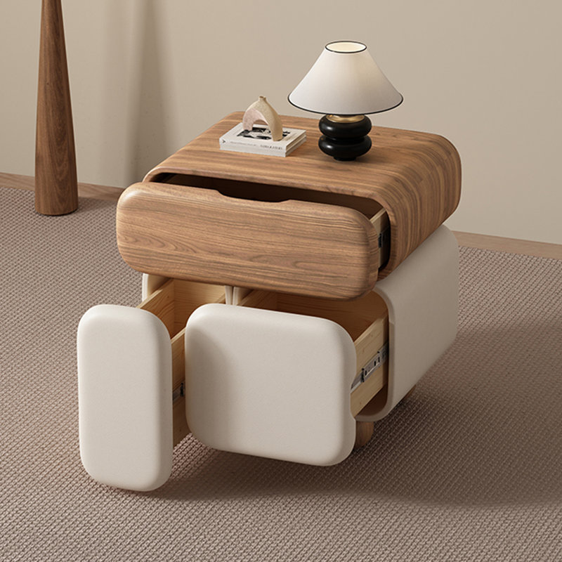 Bois massif moderne; similicuir
 Table de bout, H 19,69 po x l 15,75 po x P 15,75 po