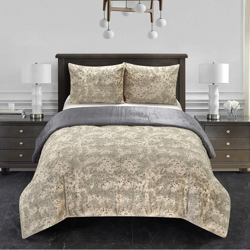 Holburn Tip Dye Leopard 3 Piece Comforter Set With Mink Reverse