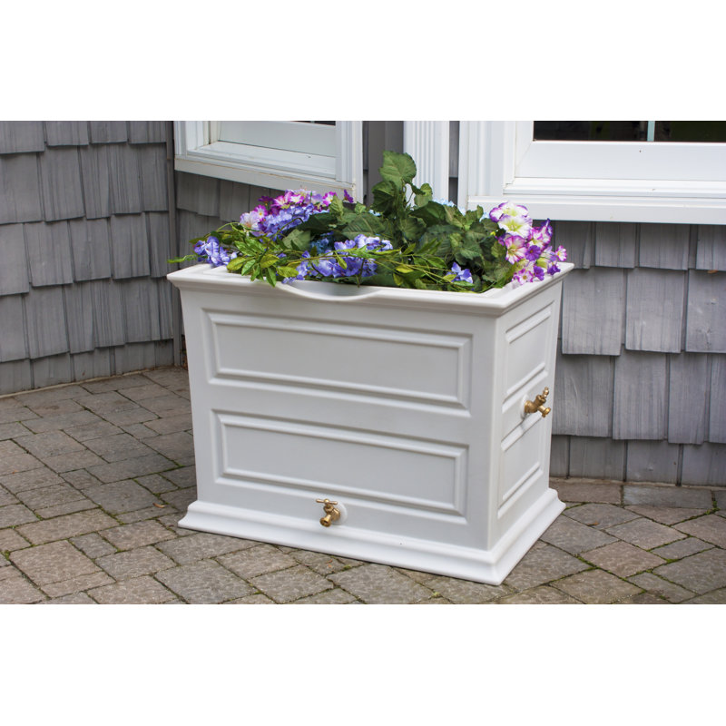 Red Barrel Studio® 42 Gallons Plastic Drainable Planter Rain Barrel
