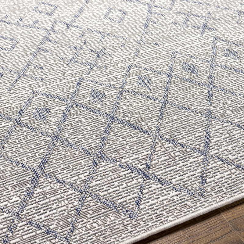 Mendota Moroccan Indoor / Outdoor Rug, Round 7'10"