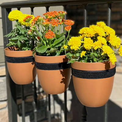 Ethelwyn Railing Planter