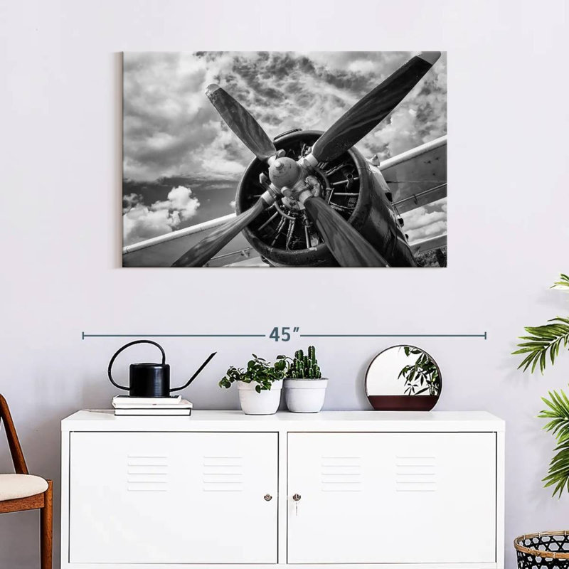 Mehar Monochrome Propeller, 24" H x 36" W