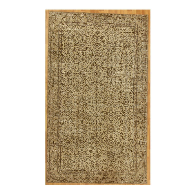 Rectangle 4'7'' X 7'10" Area Rug