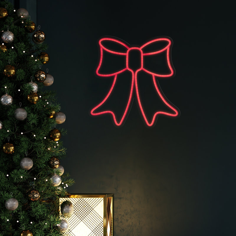 LED Lighted Window Décor