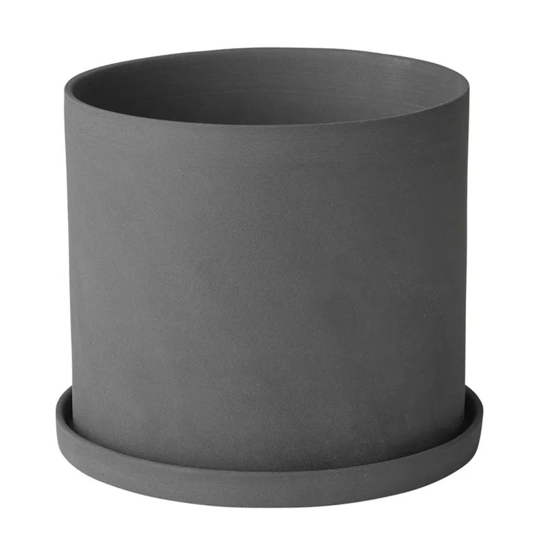 Nona Ceramic Nursery Pot, Black