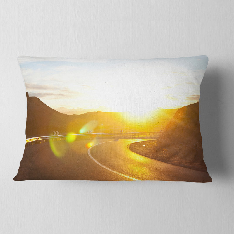 Coussin Road Under Sunset, 12 po x 20 po, Rectangulaire