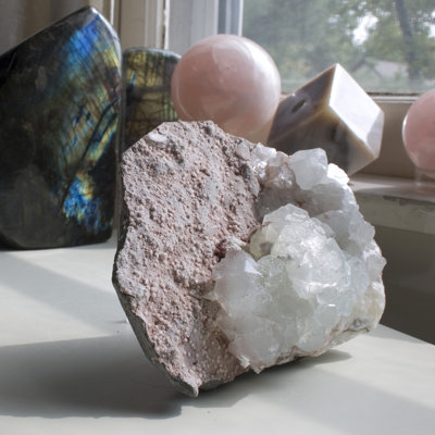 Sculpture Edmea Apophyllite calcédoine