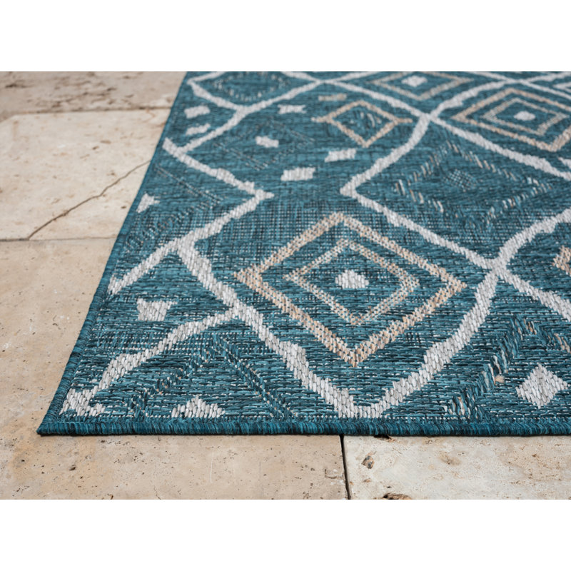 Kemo Abstract Indoor Rug, Rectangle 2' x 2'11"