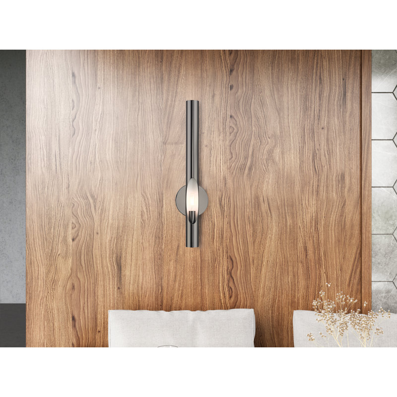 Clearlake Armed Sconce, Black Chrome