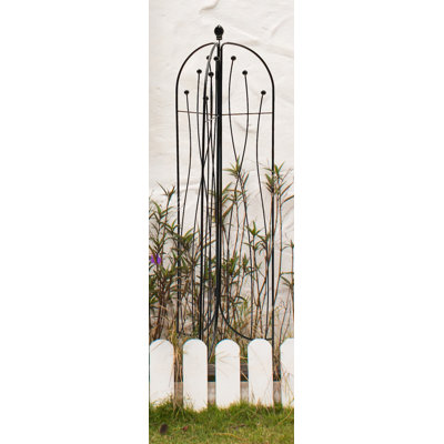 142 cm H x 44.2 cm W Folding and Obelisk