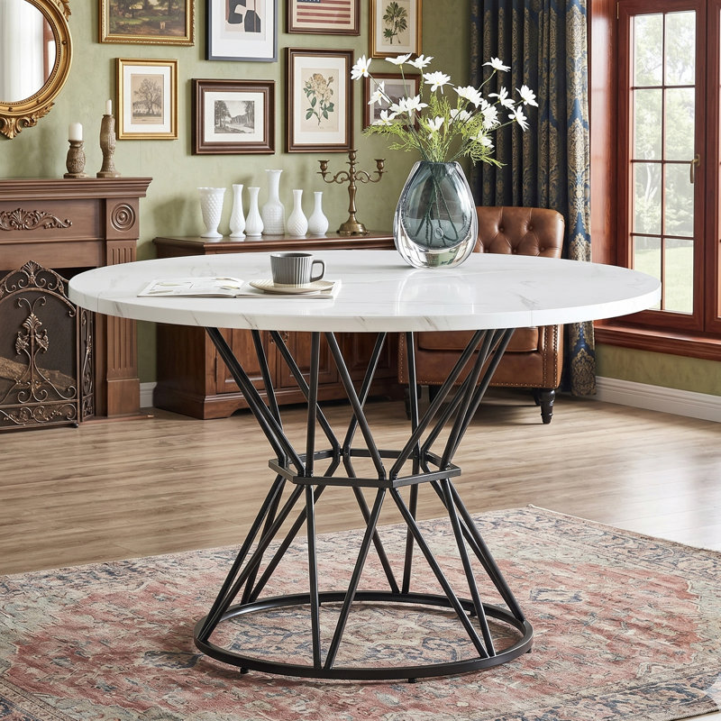 Table de salle à manger ronde de 47 po, plateau en faux marbre, table de cuisine moderne à piédestal pour 4 personnes, base piédestal géométrique noire pour petits espaces, table seulement