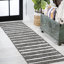 Tapis intérieur / extérieur noir / ivoire à rayures berbères Siegert-1081057212