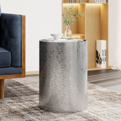Contemporary Metal Accent Table With Hammered Design, Iron Frame, 16.37"l X 16.37"w 22.88"h, No Assembly, Silver Surface,