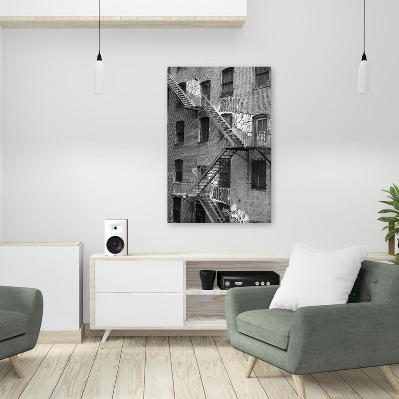 Clint - chat allié, paysage urbain, photographie, art industriel, H 36 po x l 24 po