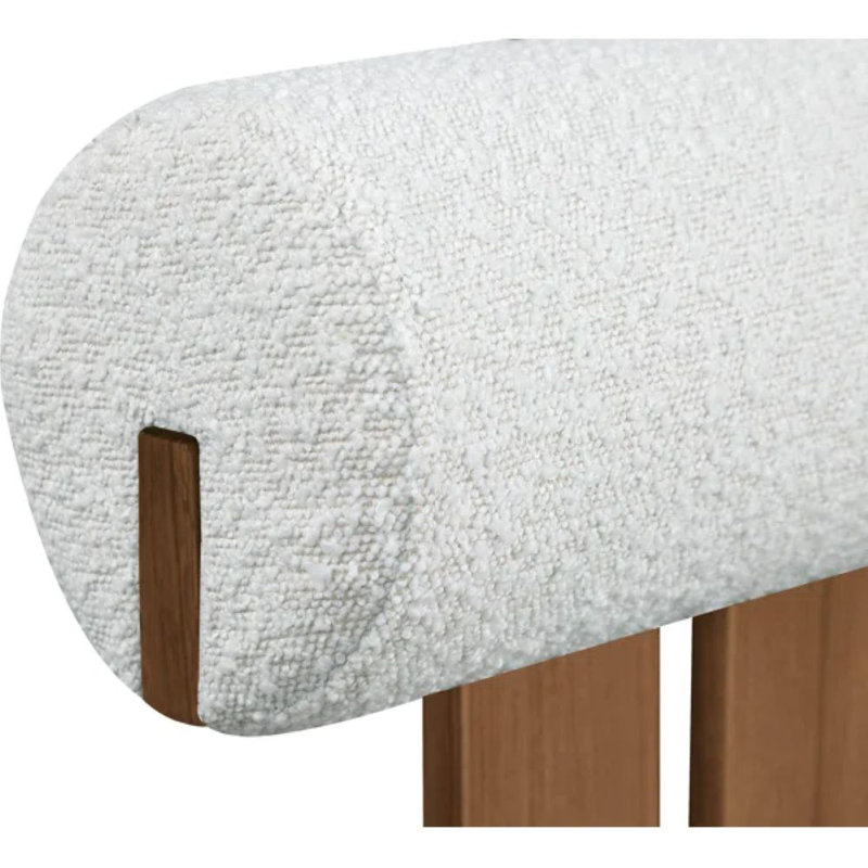Chaise de salle à manger rembourrée Dario, Tissu crème bouclé, Noyer