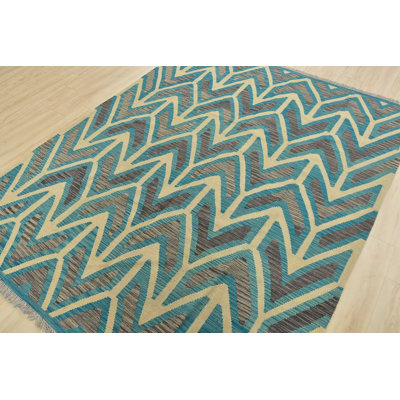 Tapis unique gris de 6 pi 5 po x 8 pi 2 po Rodreigo