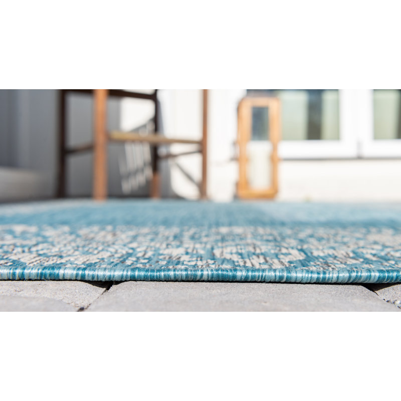 Kason Oriental Indoor / Outdoor Rug, Rectangle 4'1" x 6'1"