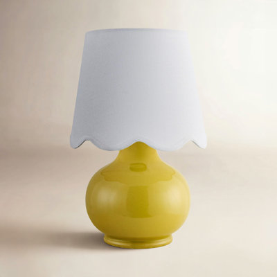 Momsen Scallop Shade Lamp